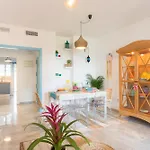 Boho Chic- Beachfront - Free Bikes - Salt Water Pool Torremolinos