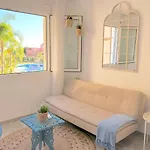 Boho Chic- Beachfront - Free Bikes - Salt Water Pool *