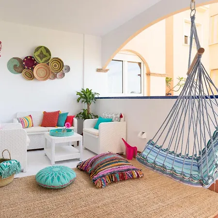 Apartamento Boho Chic- Beachfront - Free Bikes - Salt Water Pool