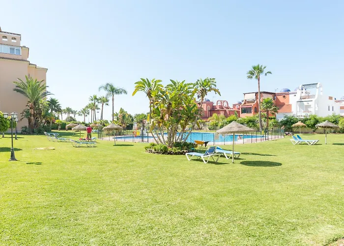 Boho Chic- Beachfront - Free Bikes - Salt Water Pool Torremolinos