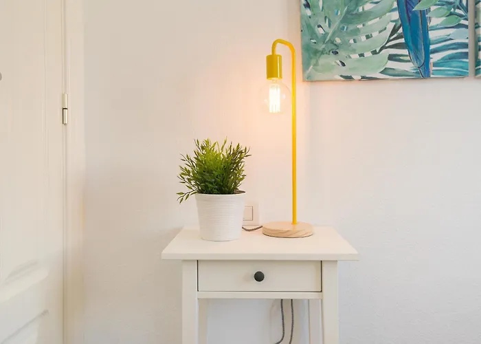 Boho Chic- Beachfront - Free Bikes - Salt Water Pool Apartamento