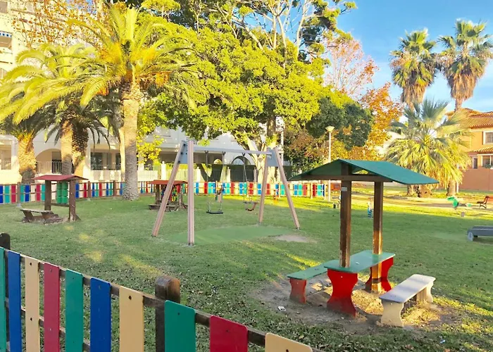 Appartamento Boho Chic- Beachfront - Free Bikes - Salt Water Pool