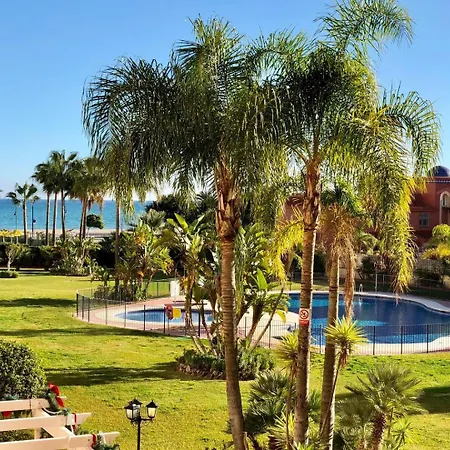 דירה Boho Chic- Beachfront - Free Bikes - Salt Water Pool טורמולינוס